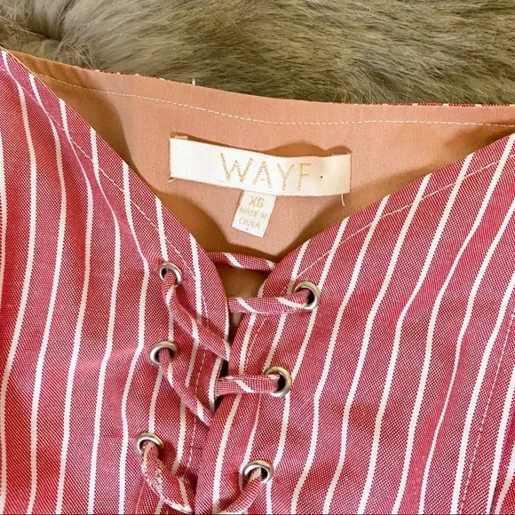 3 FOR $35! 📦 WAYF NWOT Frankie Bustier lace up crop red stripe - Picture 3 of 5